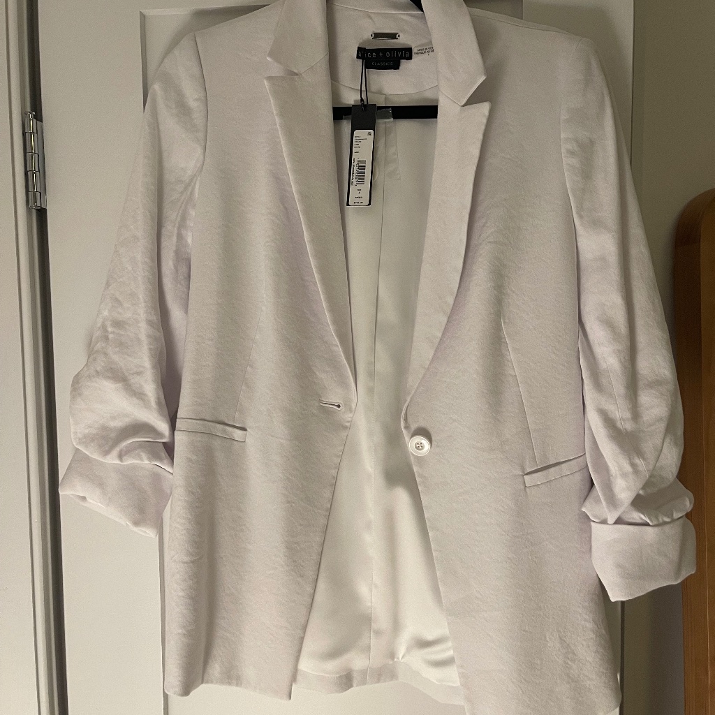 Alice & Olivia White Blazer Nwt